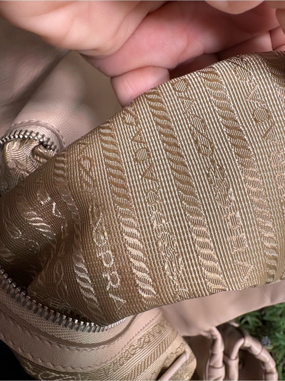Authentic Prada Gaufre Nude Leather Shoulder bag - Picture 6 of 14